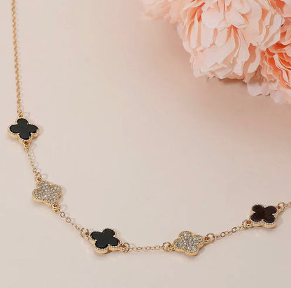 Black & Hold Quatrefoil Necklace