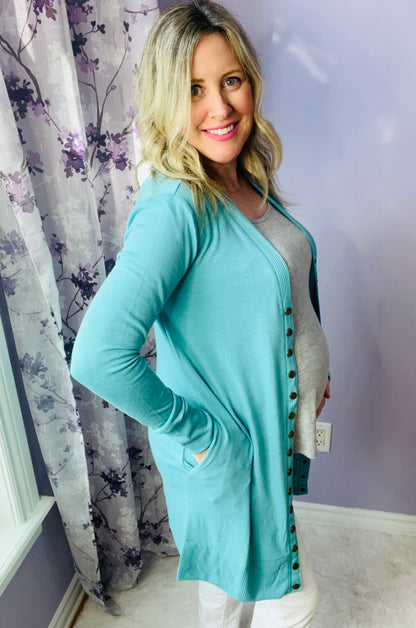 The Yvonne Snap Cardi in Ash Mint